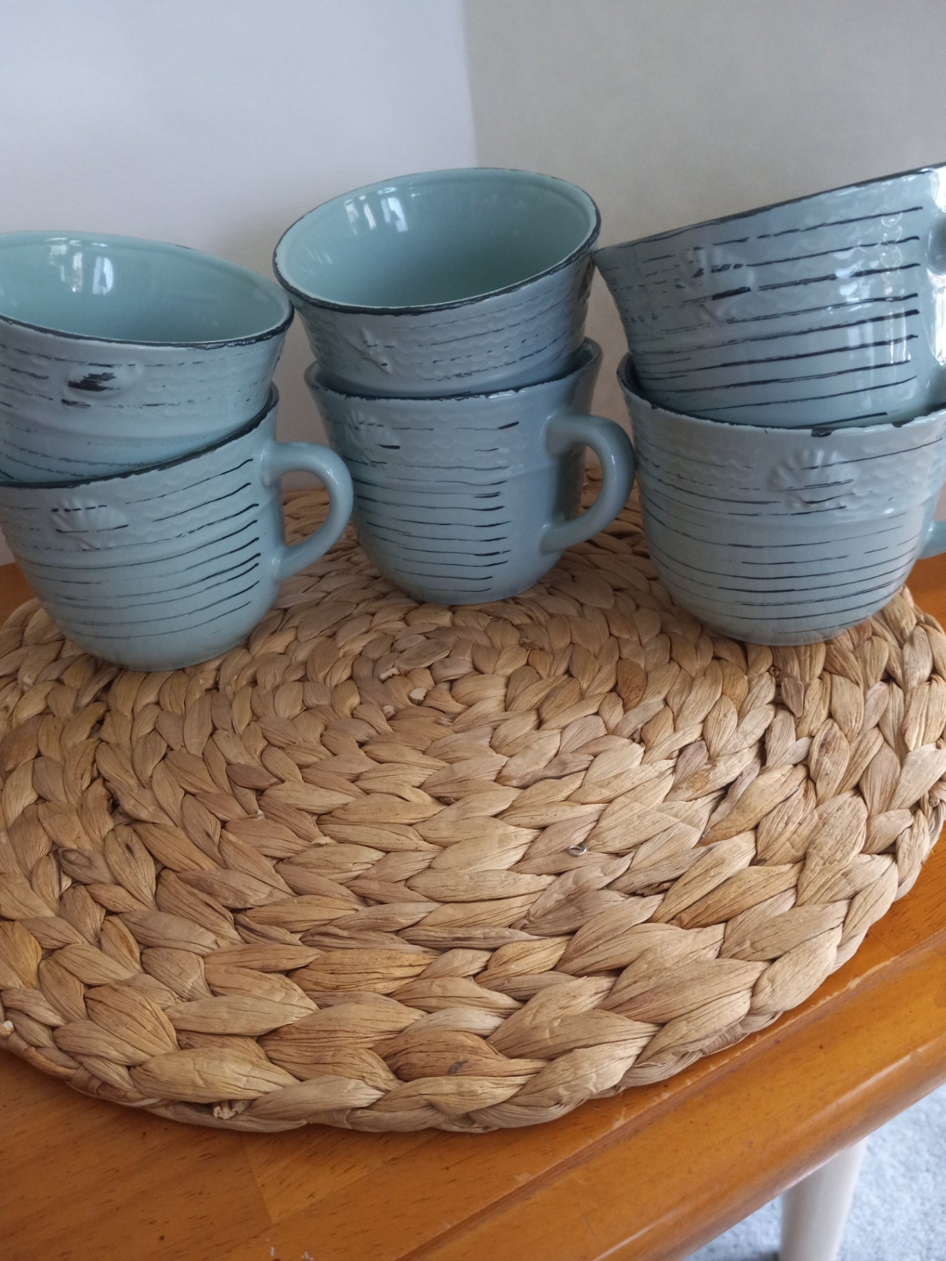 Pfaltzgraff Teal/ black Coffee Mugs 6 dsc