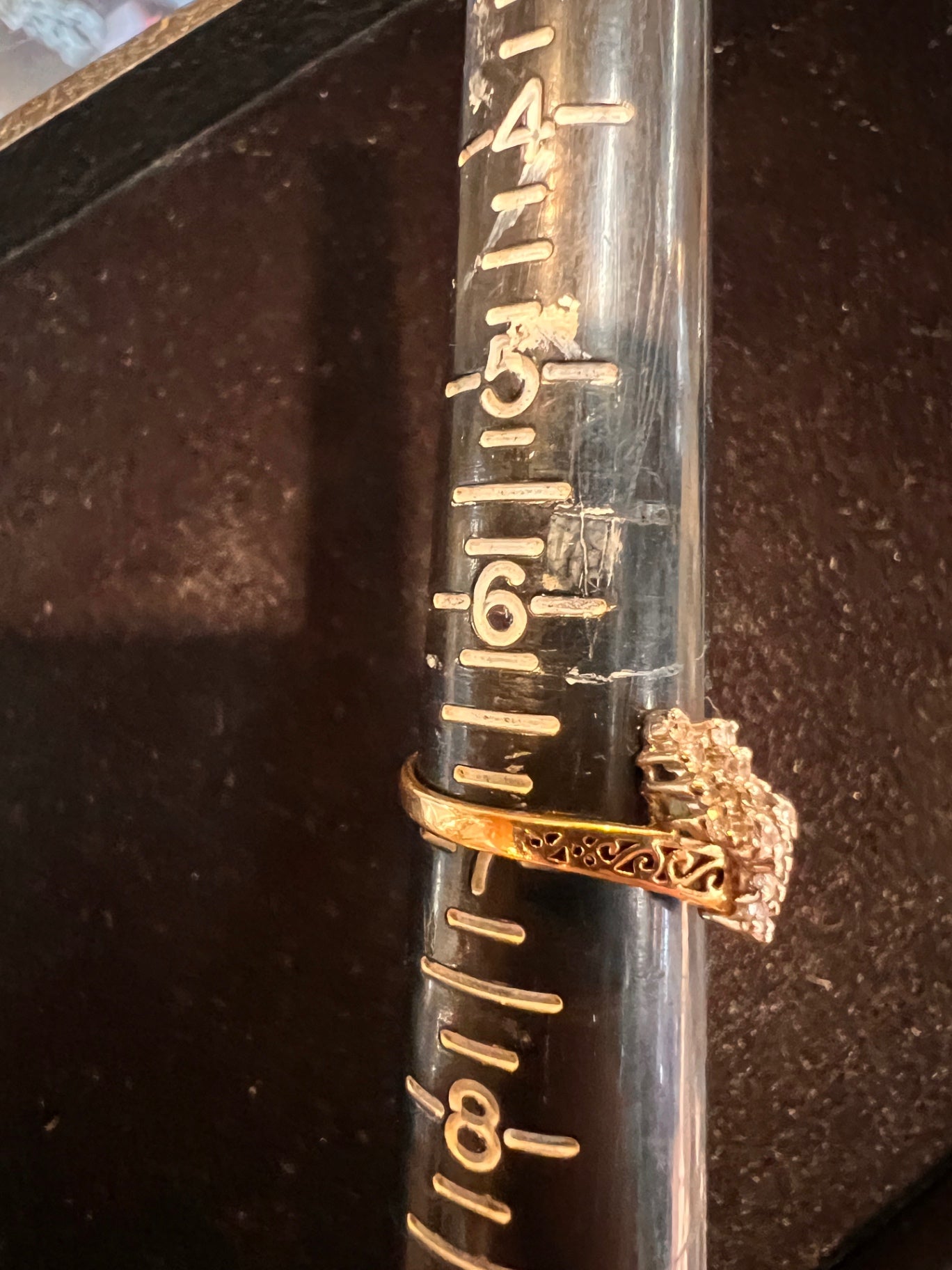 Size 7 10 carat gold and diamond ring