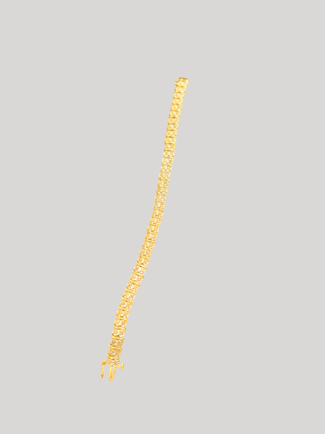 Elegant 10K Yellow Gold Diamond Tennis Bracelet – 8.42g – Sparkling Round Cut Diamonds