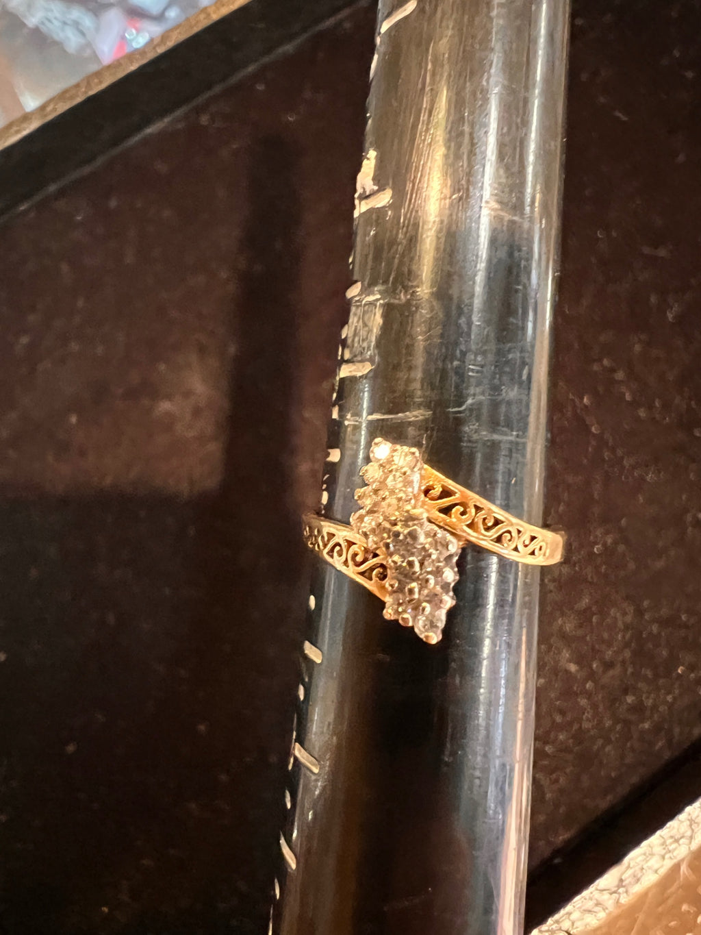 Size 7 10 carat gold and diamond ring