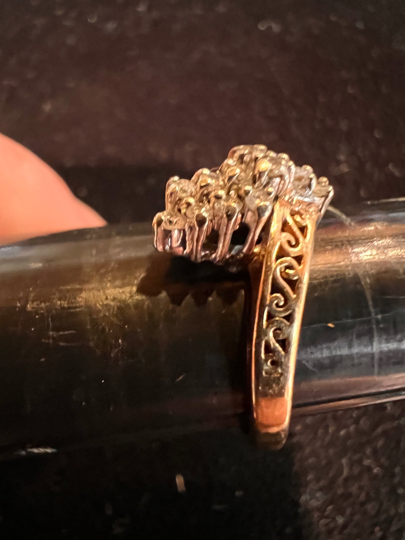 Size 7 10 carat gold and diamond ring