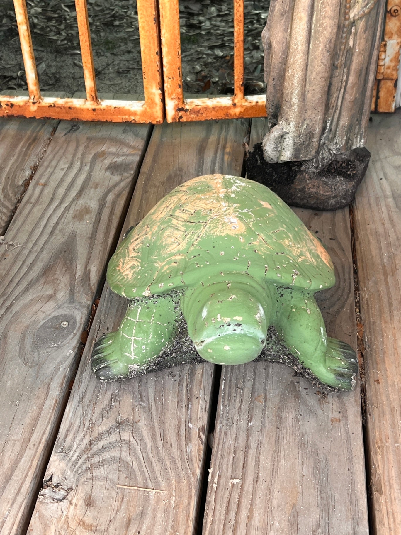 Vintage Cast Concrete Green Turtle Garden Statue – Folk Art Outdoor Décor