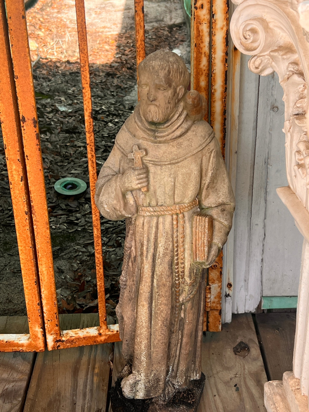Vintage Cast Stone Saint Francis of Assisi Garden Statue with Bird – Religious Outdoor Décor