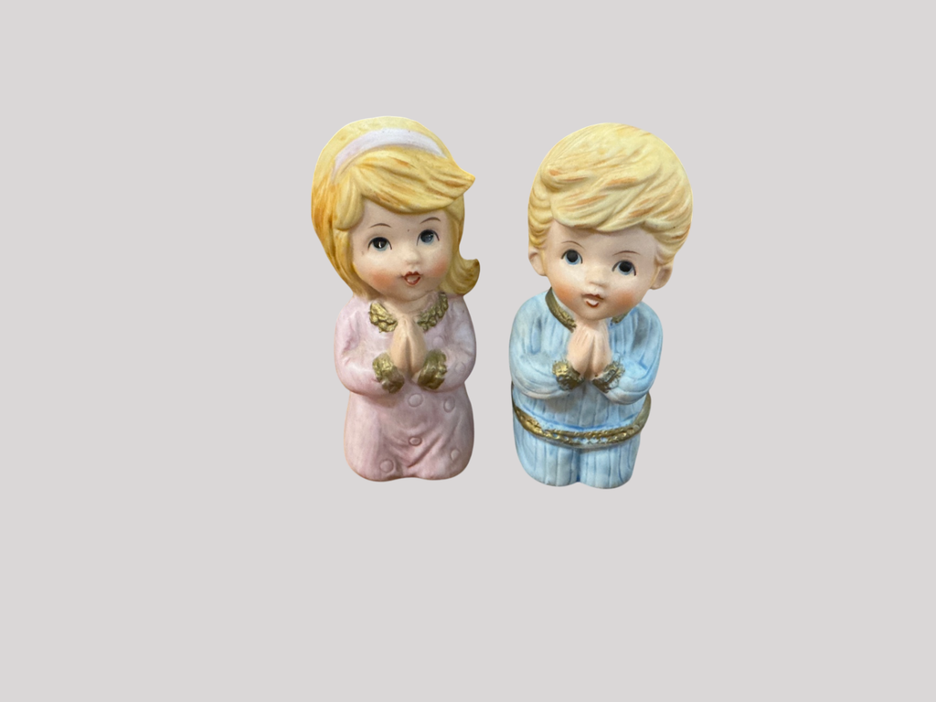 HOMCO girl and boy praying 