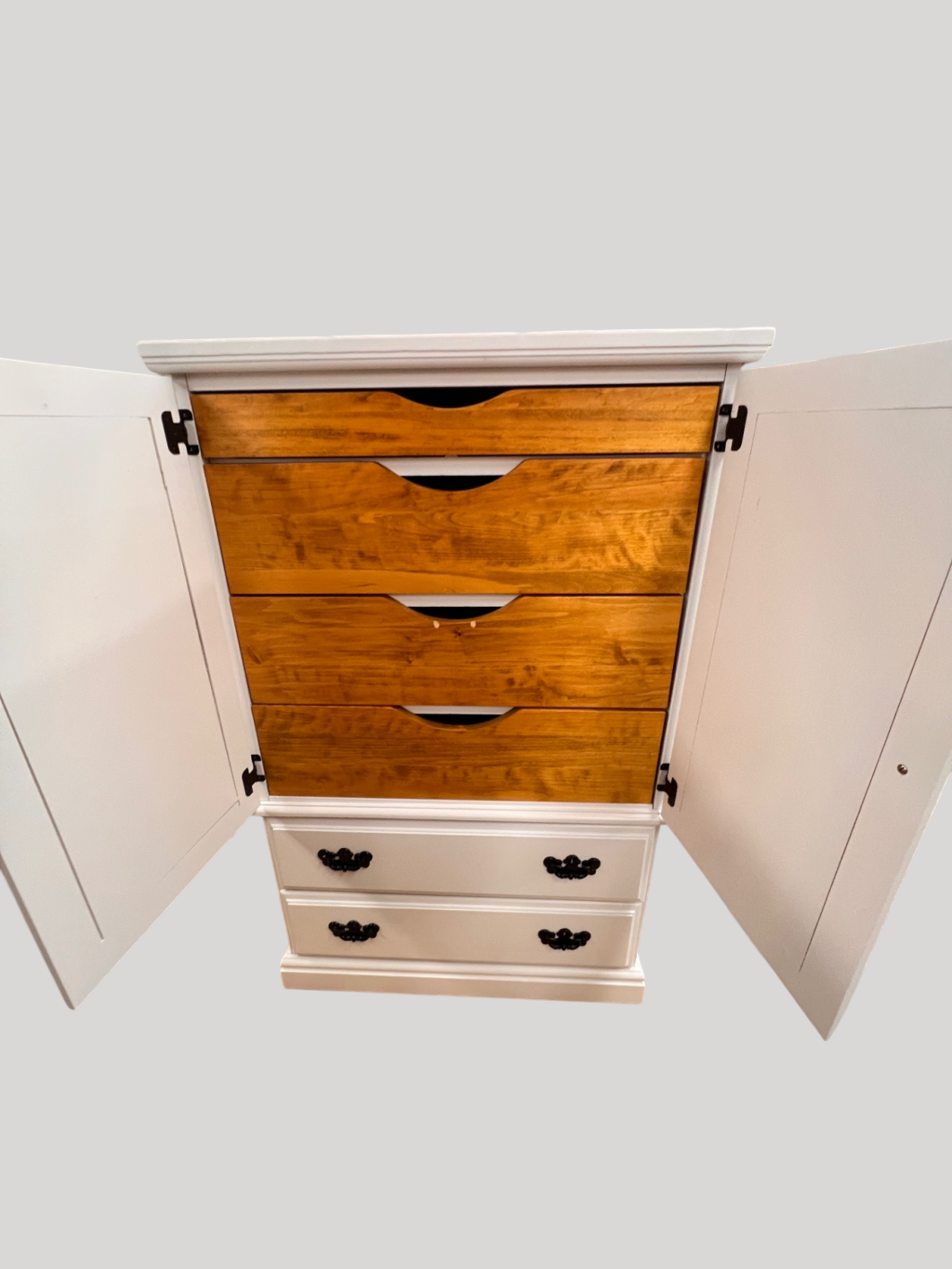 White Chest of Drawers