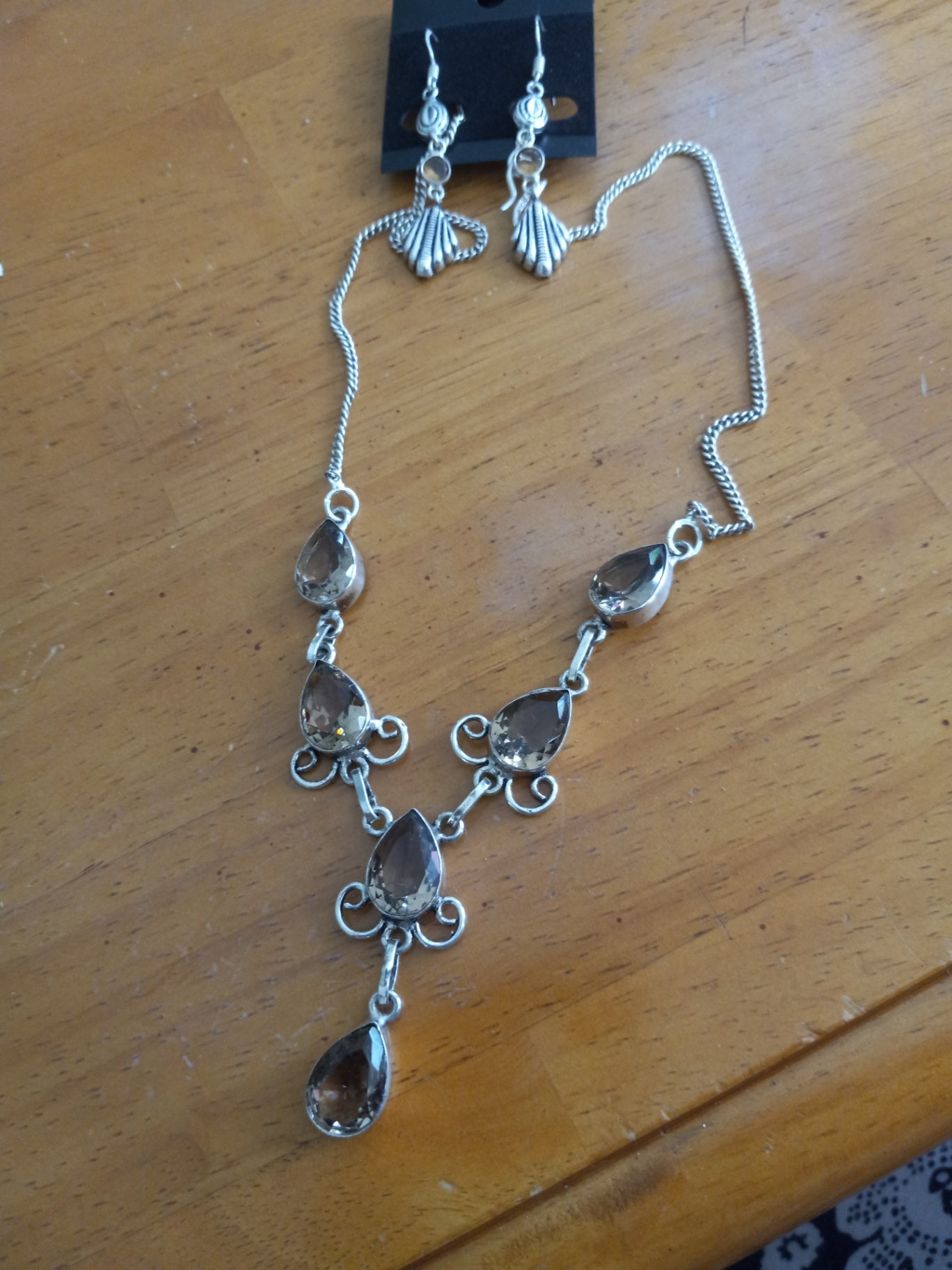 Morganite necklace n earrings dsc