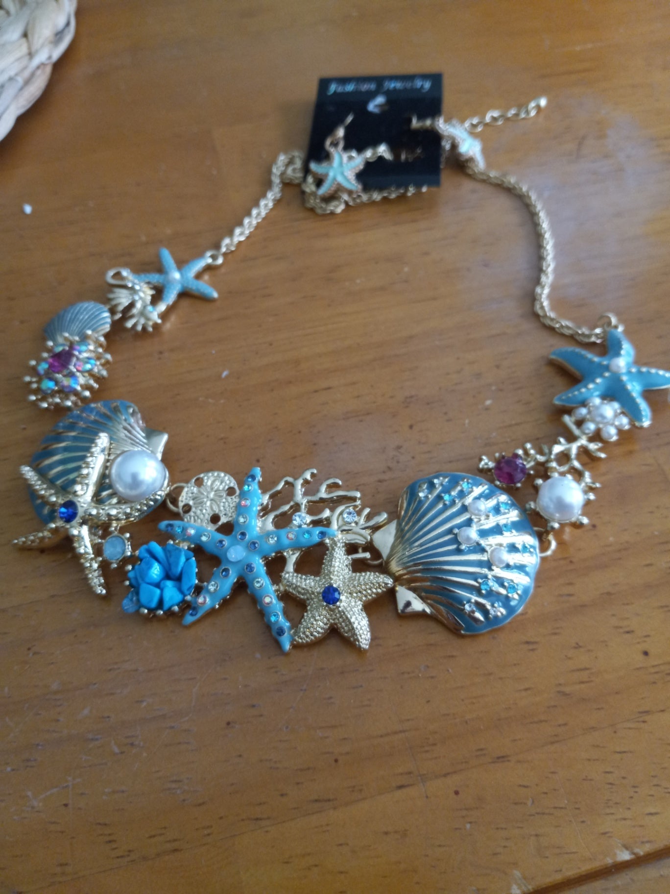 Necklace n earrings teal starfish dsc
