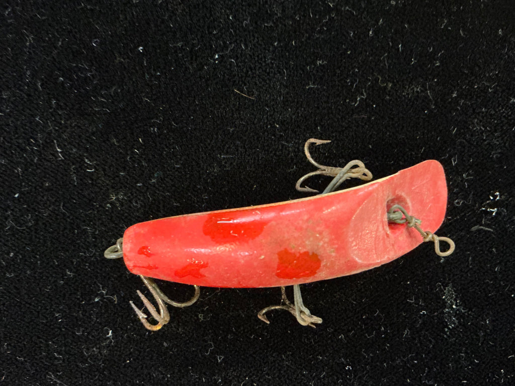 Vintage Wooden Red & White Fishing Plug – 3 Treble Hooks – Curved Body Design