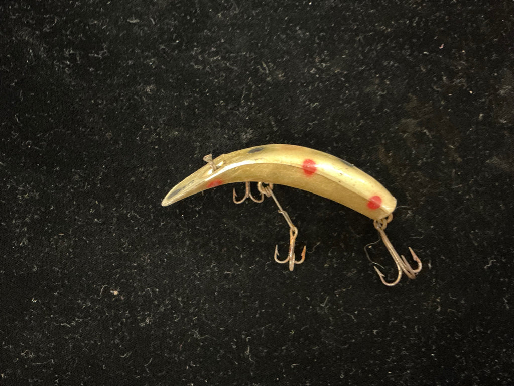 Vintage Lazy Ike #3 Wood Fishing Lure – Gold/Red Spot – 1950s–60s – Classic Walleye/Bass Crankbait