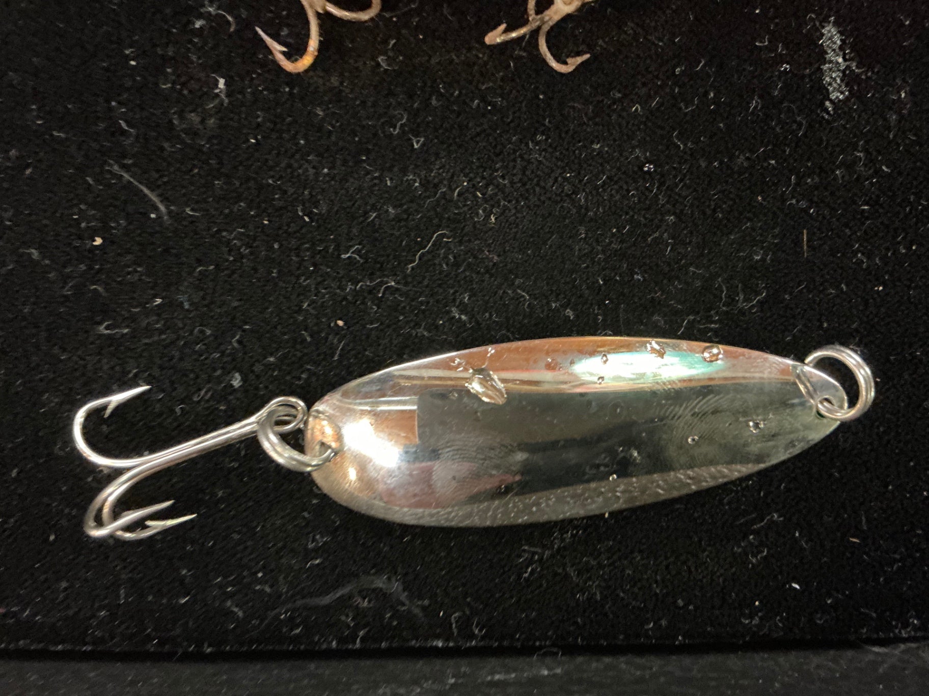 Vintage Chrome Fishing Spoon Lure – Oval Design with Treble Hook