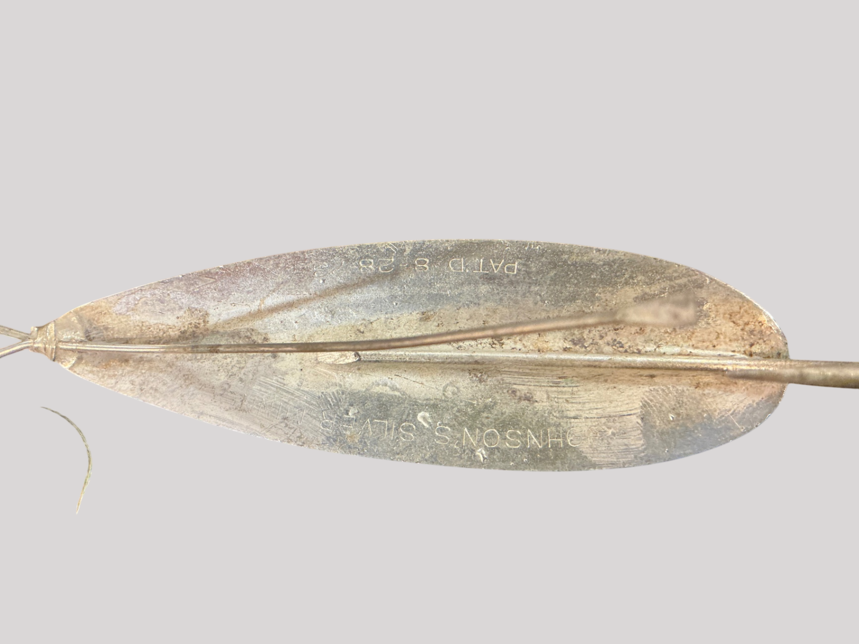 Johnson Silver Minnow Weedless Spoon – Pat. D-8258