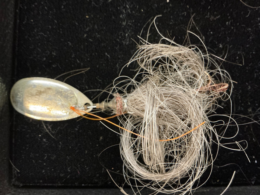 Mepps Aglia Spinner – Size 3 – Dressed Treble – White Bucktail