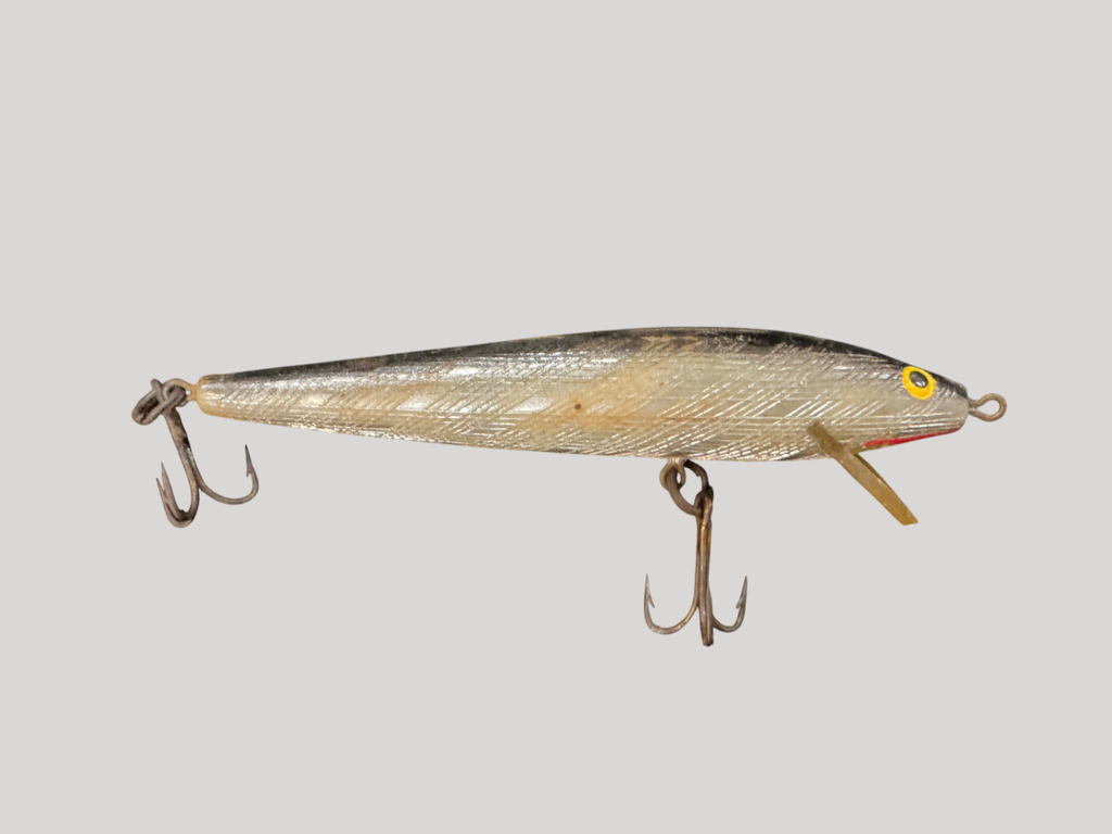 Vintage Silver Scale Plastic Minnow Fishing Lure – Possibly Bomber Model A or Similar – 1960s–70s