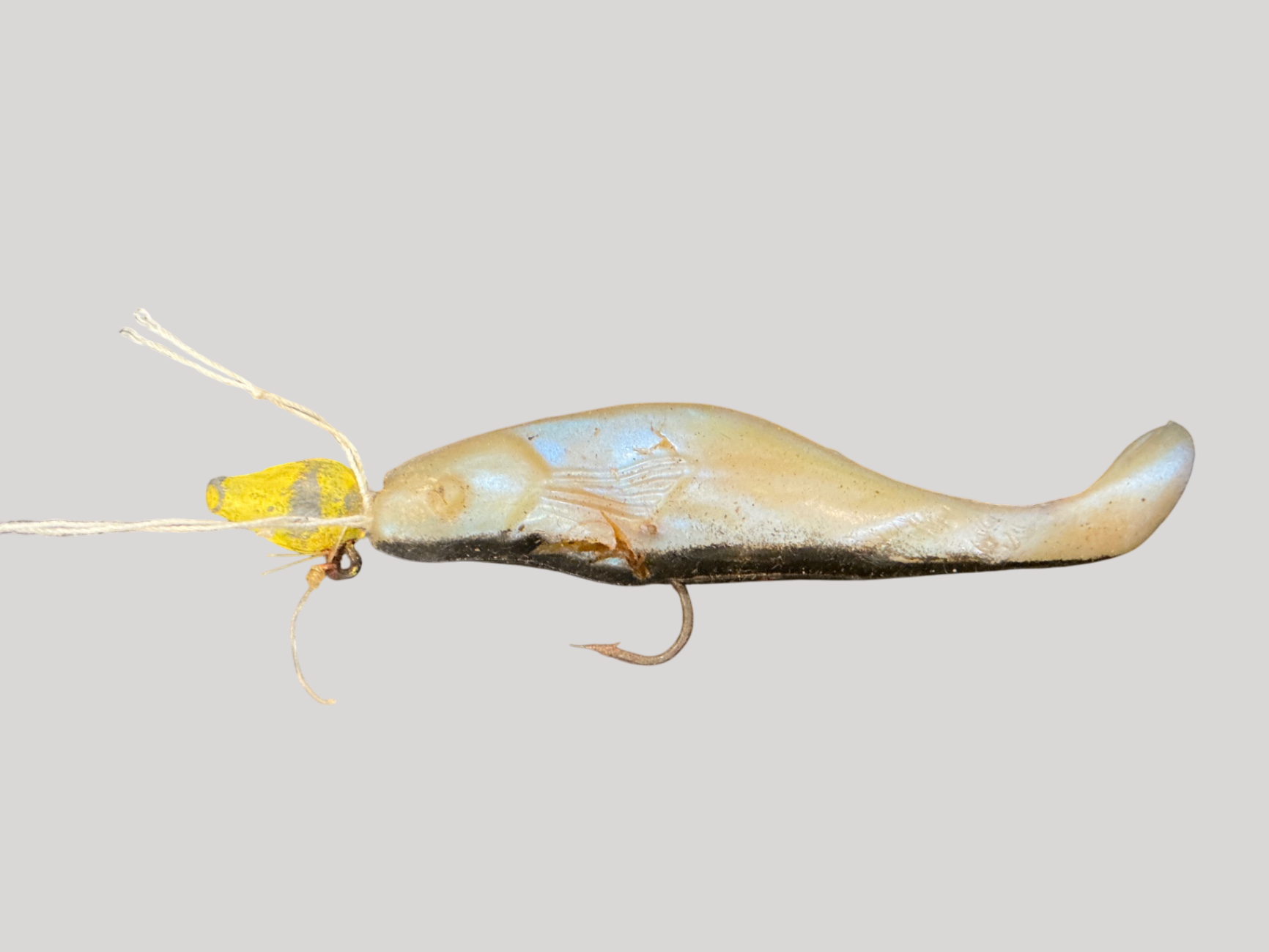 Vintage Soft Plastic Paddle Tail Jig – Yellow Head & Pearl Body