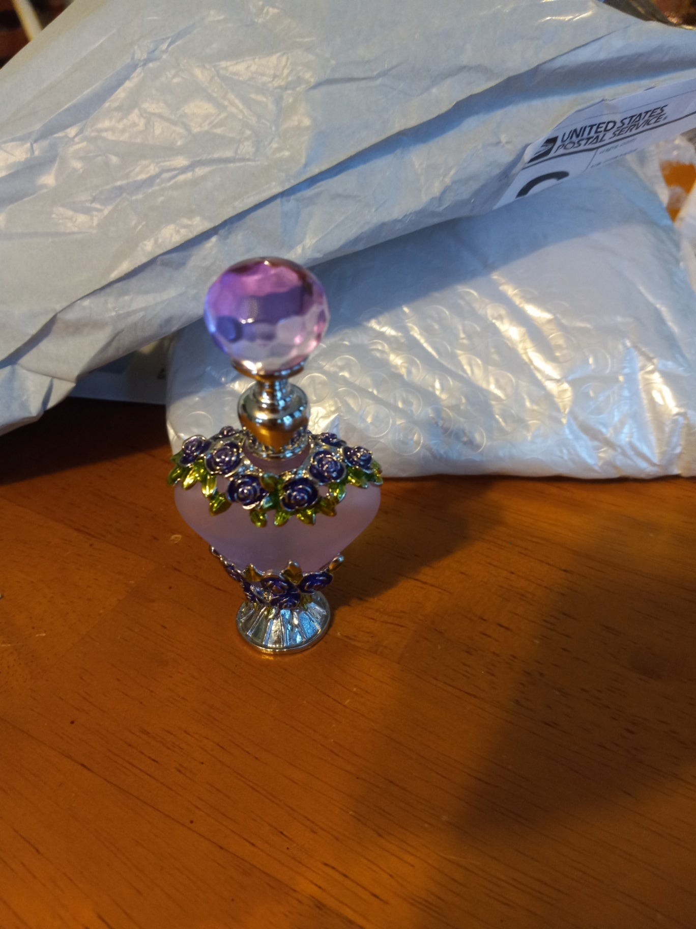 Pink perfume bottle dsc