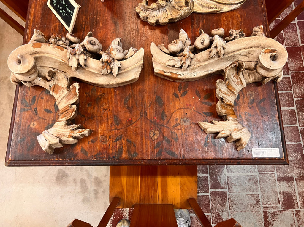 DA BCH-7020 R&L Carved Fruit & Scroll Wall Brackets – Boutique Wall Decor (Pair)