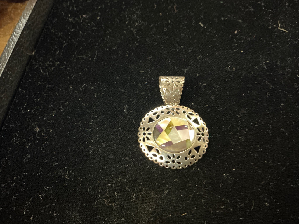 Vintage Mexican Sterling Silver Filigree Pendant Brooch – Abalone & Mother-of-Pearl 