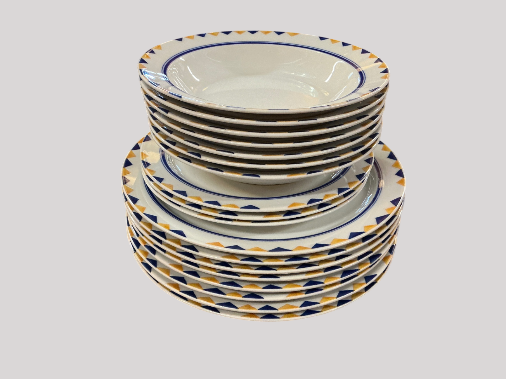 Plates and bowls 22 piece