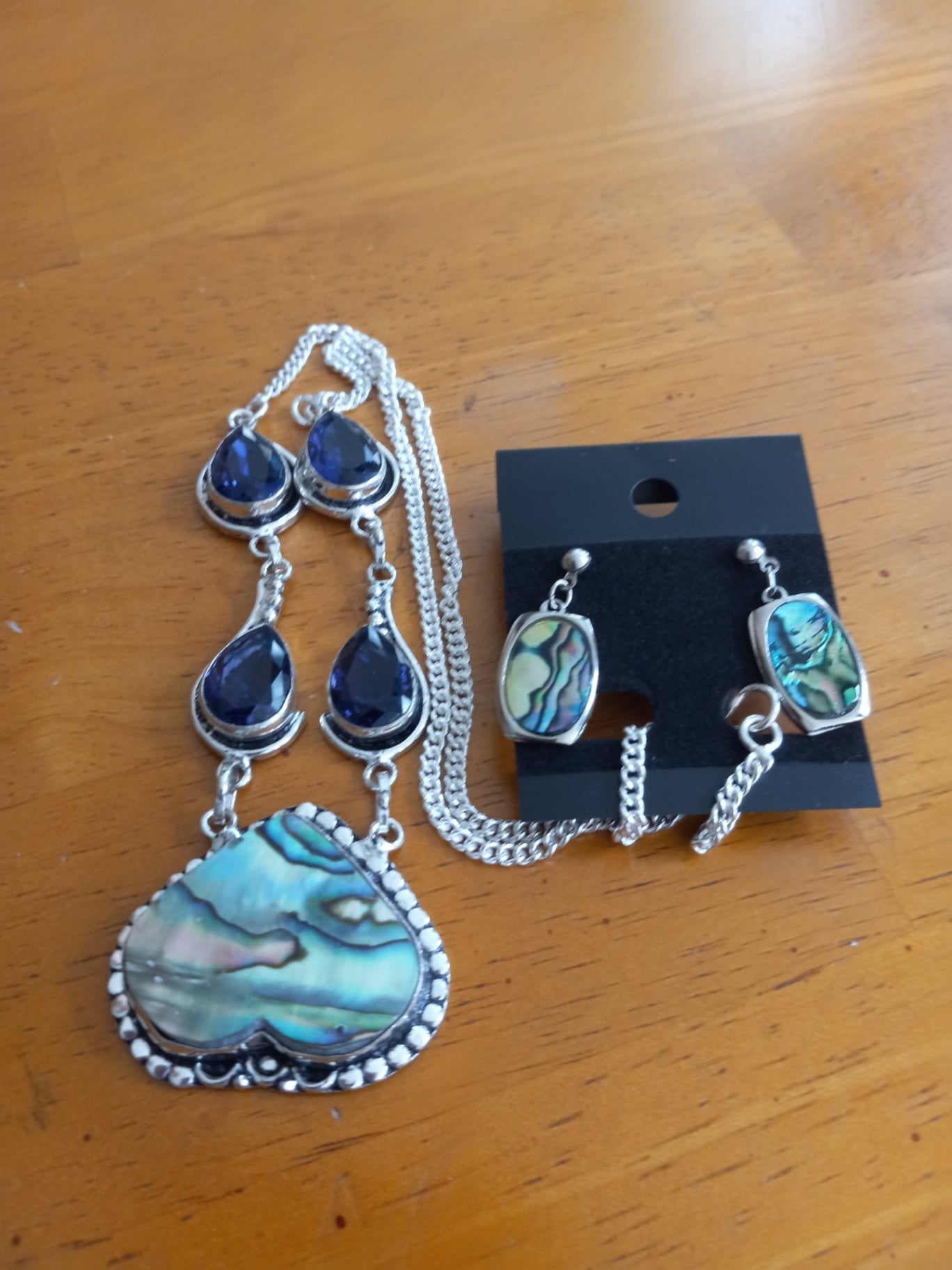 Abalone necklace n earrings dsc