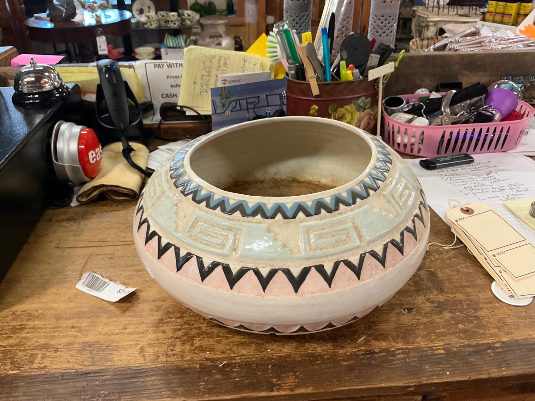 Ceramic Pot – Legacy Antiques & Consignment