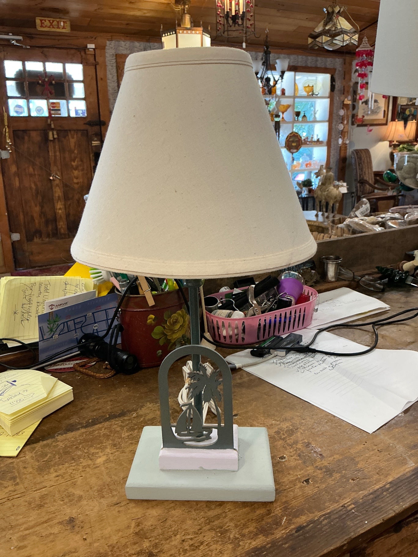 Lamp w/ sailboat & palm tree base