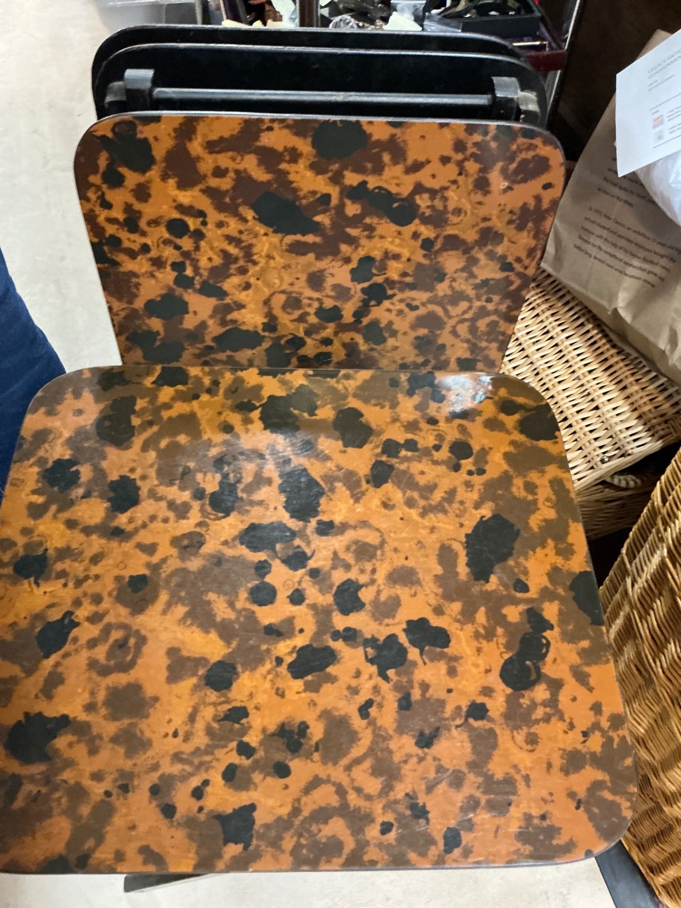 Tortoise Finish Folding Trays