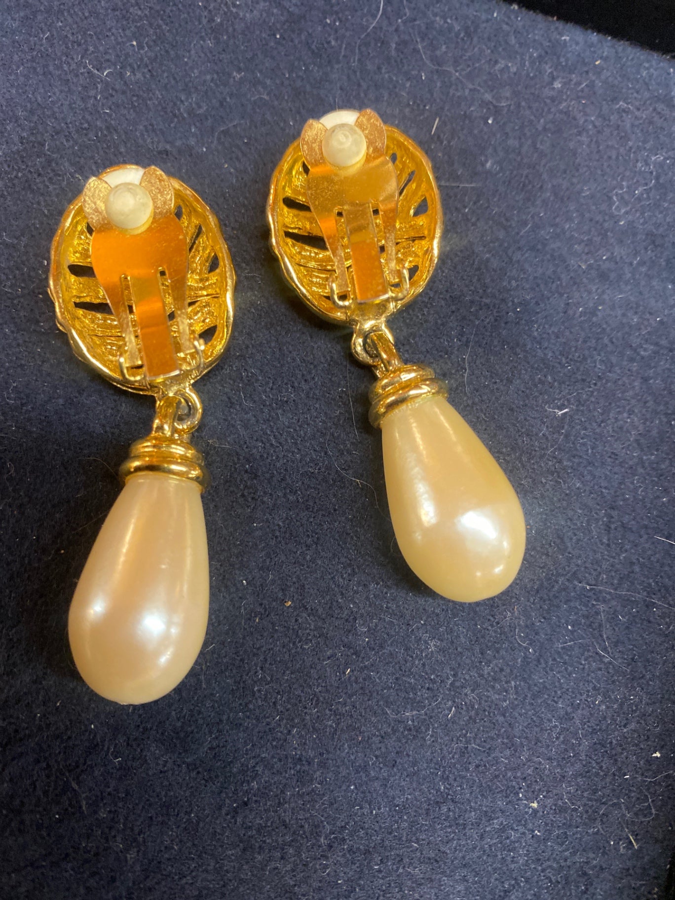 Faux Drop Pearl Clip on Earrings