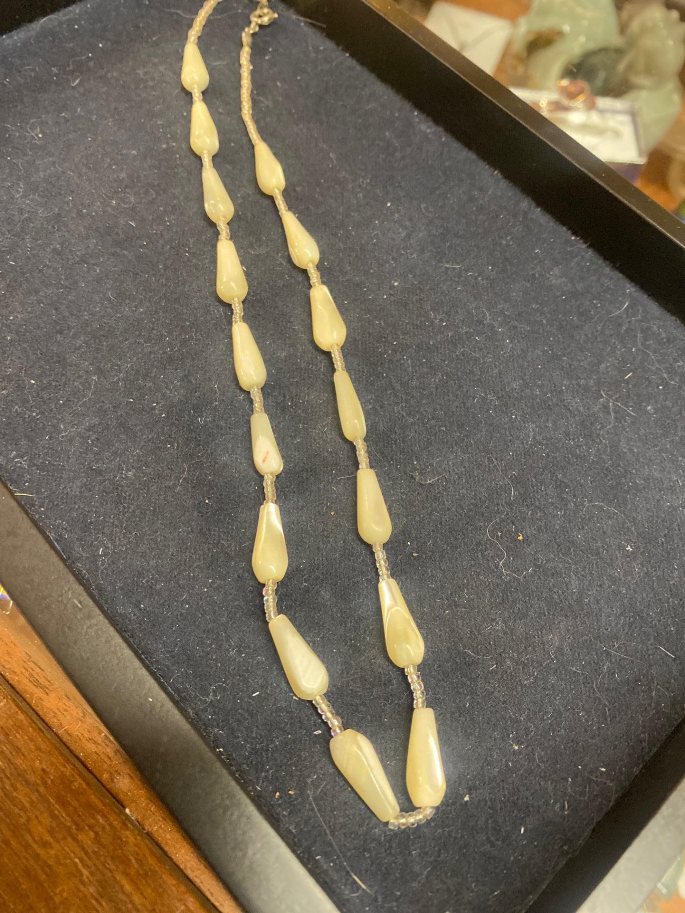 Mother of Pearl Necklace HHH