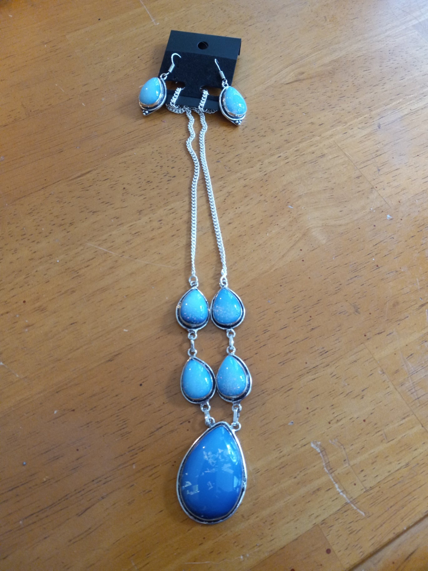 Opalet blue necklace n earrings dsc 