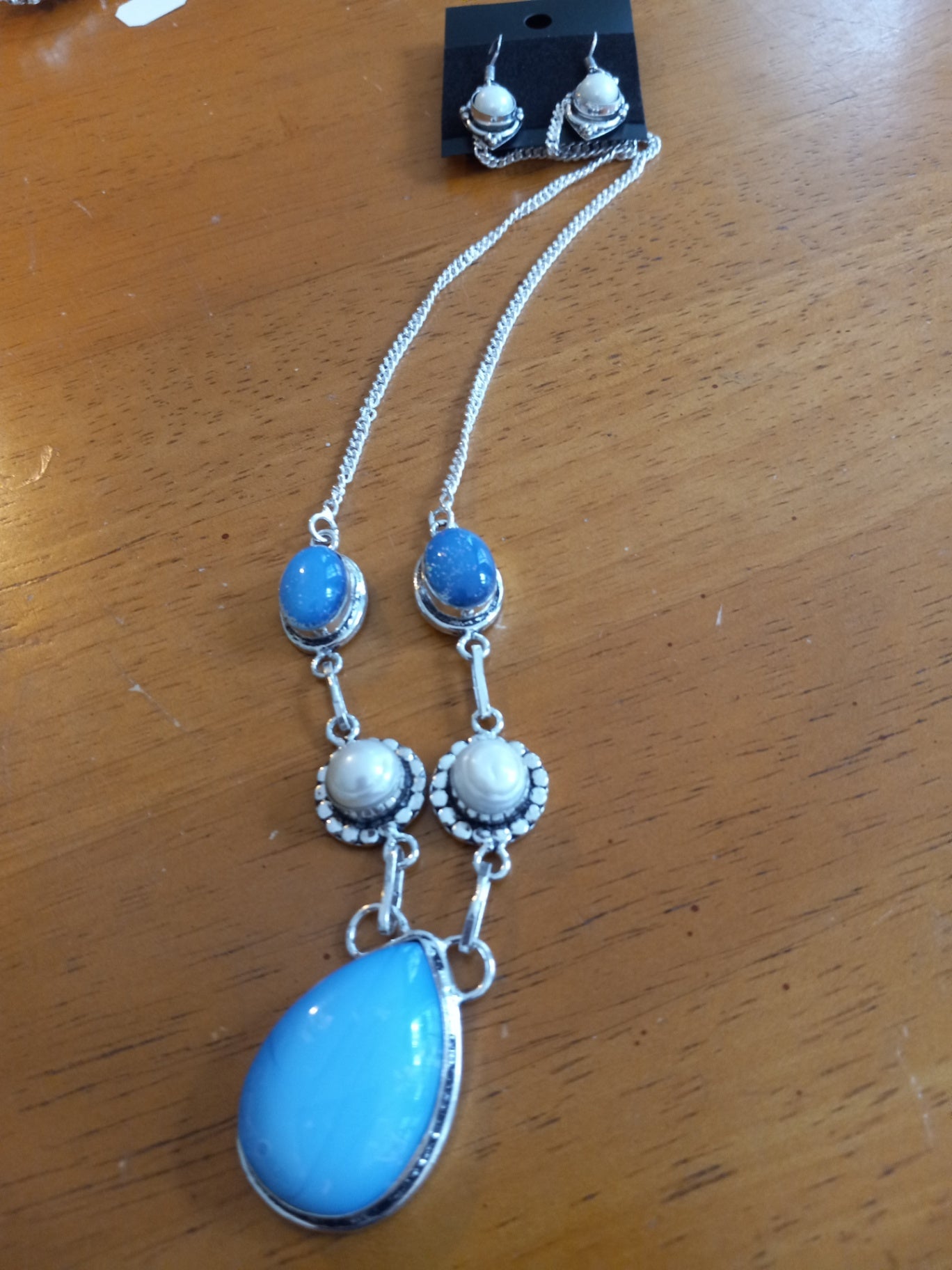 Opalet n pearl necklace n earrings dsc 