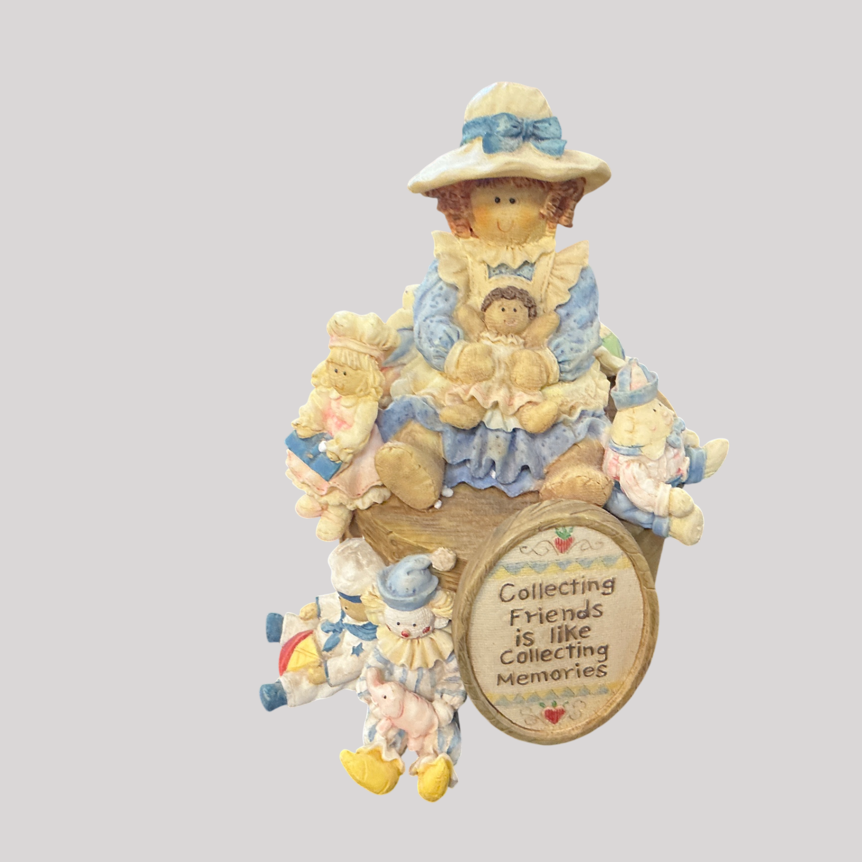 Vintage 1990s “Collecting Friends is Like Collecting Memories” Resin Figurine