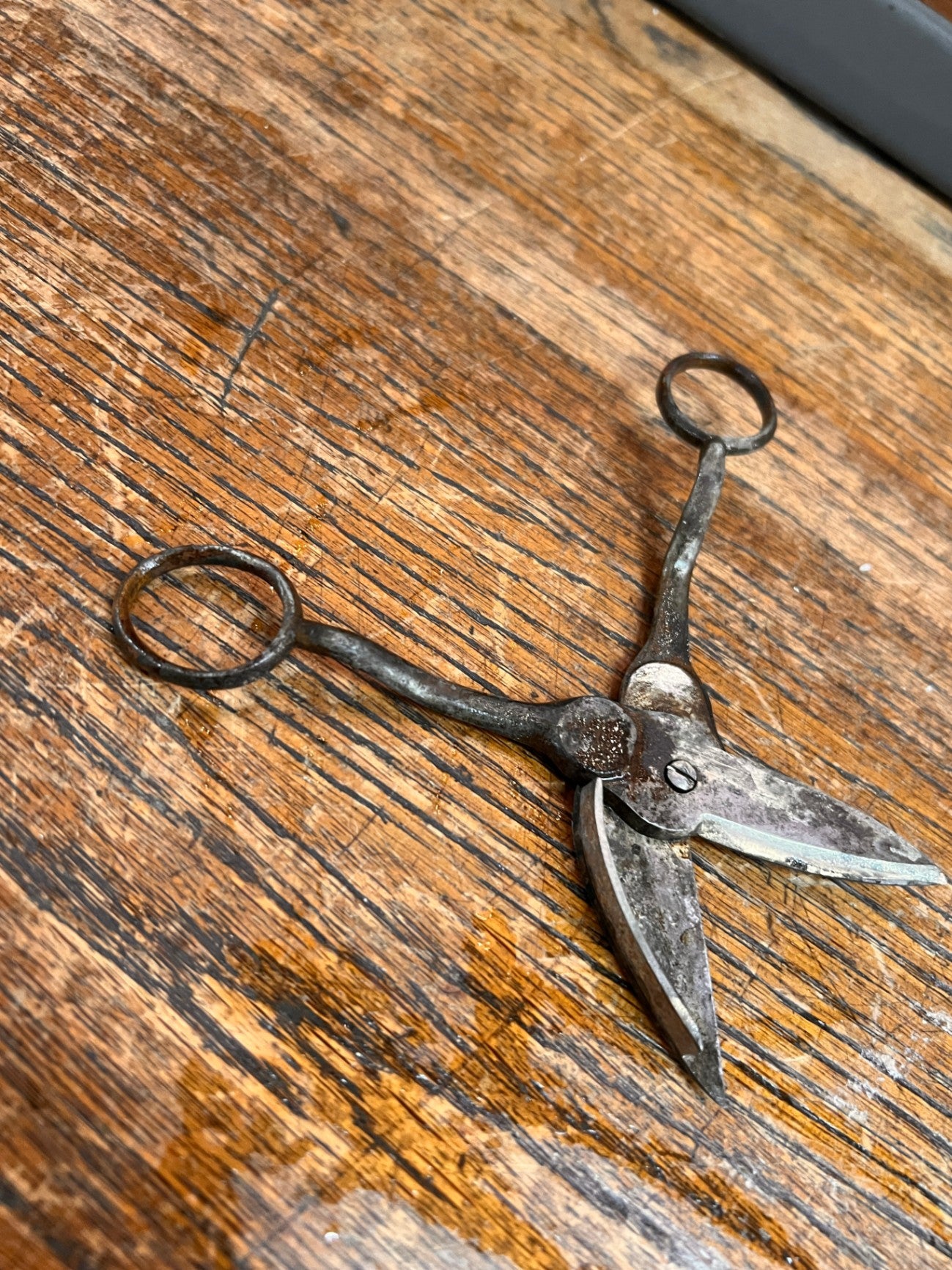 Antique Hand-Forged Iron Wick Cutter Shears – 19th Century Candle Tool