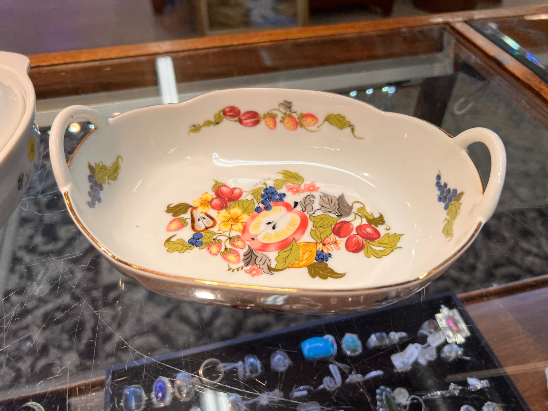 GARDEN OF EDEN Oval Handled Bowl 8" length By Georges Briard Original piece