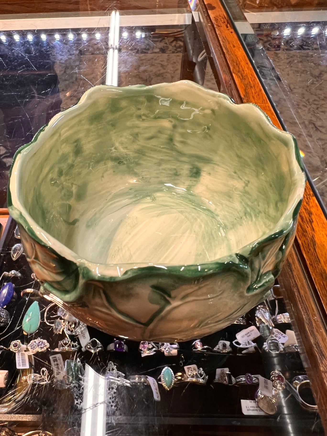 Vintage 1985 Garden Lettuce / Cabbage Leaf Bowl The Haldon Group