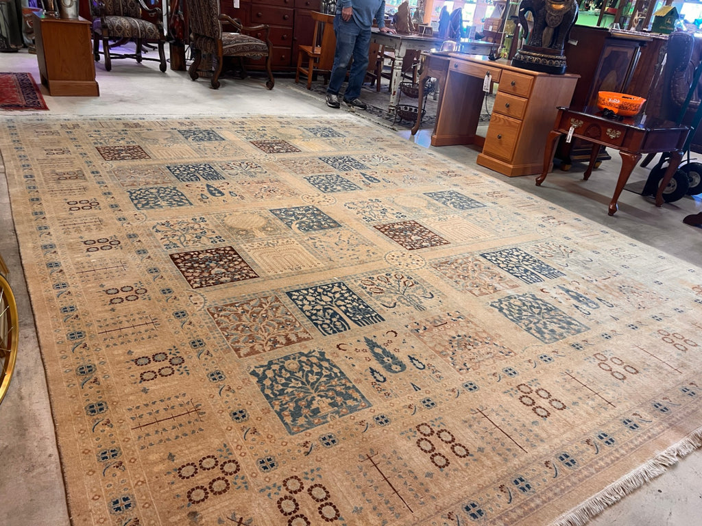 Hand-Knotted Persian-Style Garden Panel Wool Rug – 10' × 1