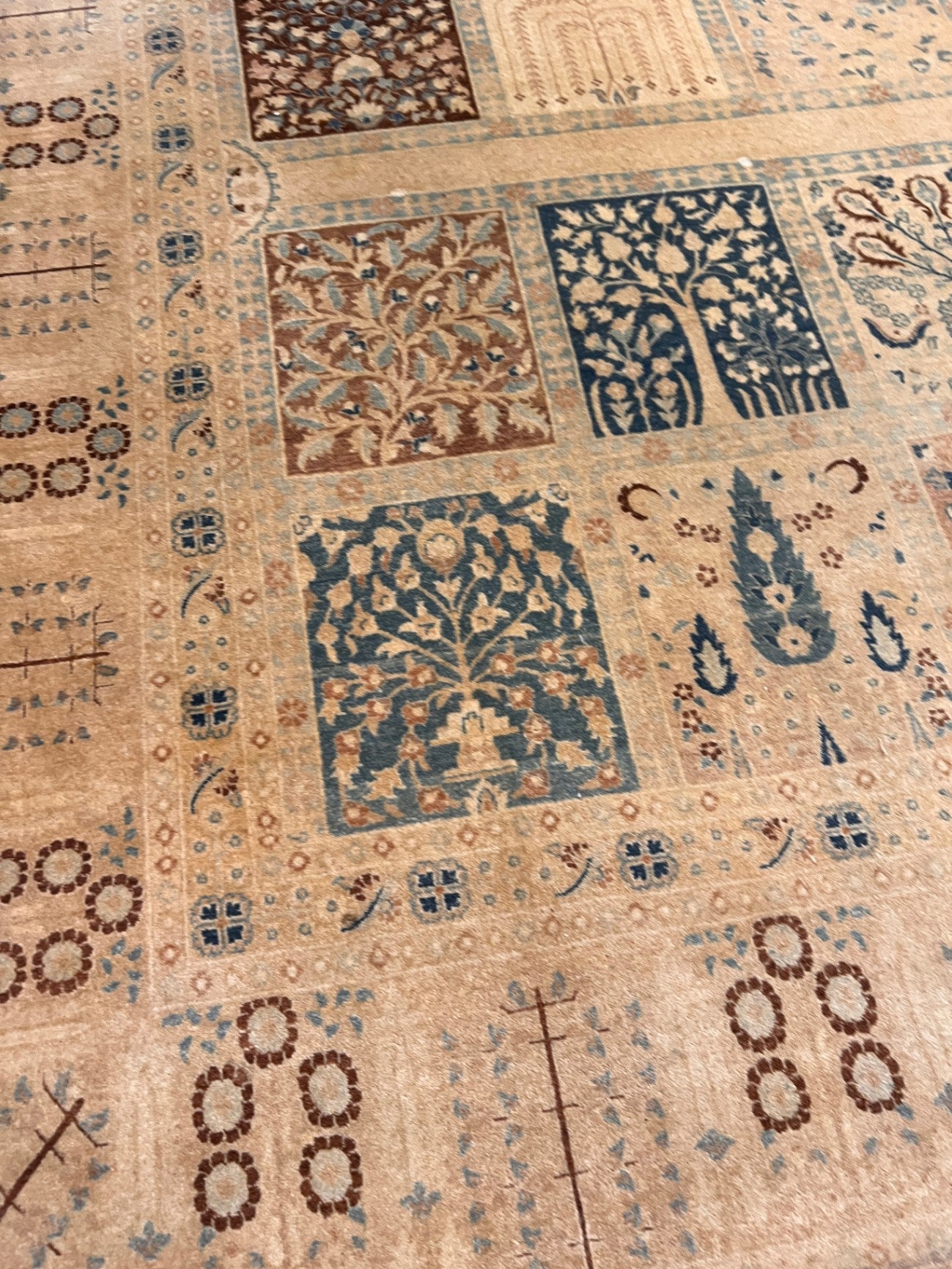 Hand-Knotted Persian-Style Garden Panel Wool Rug – 10' × 1
