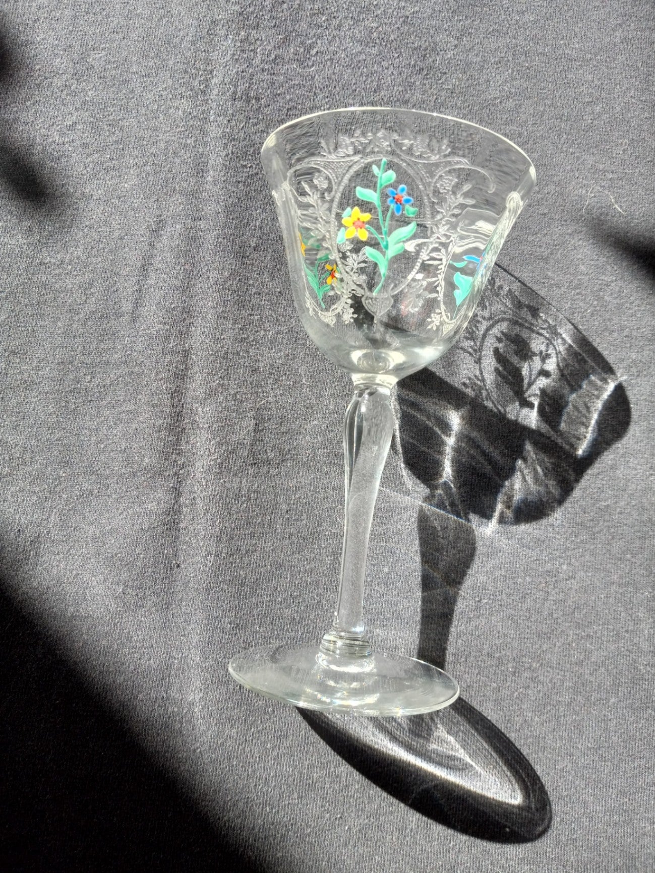 Antique glasses set of 4 dsc