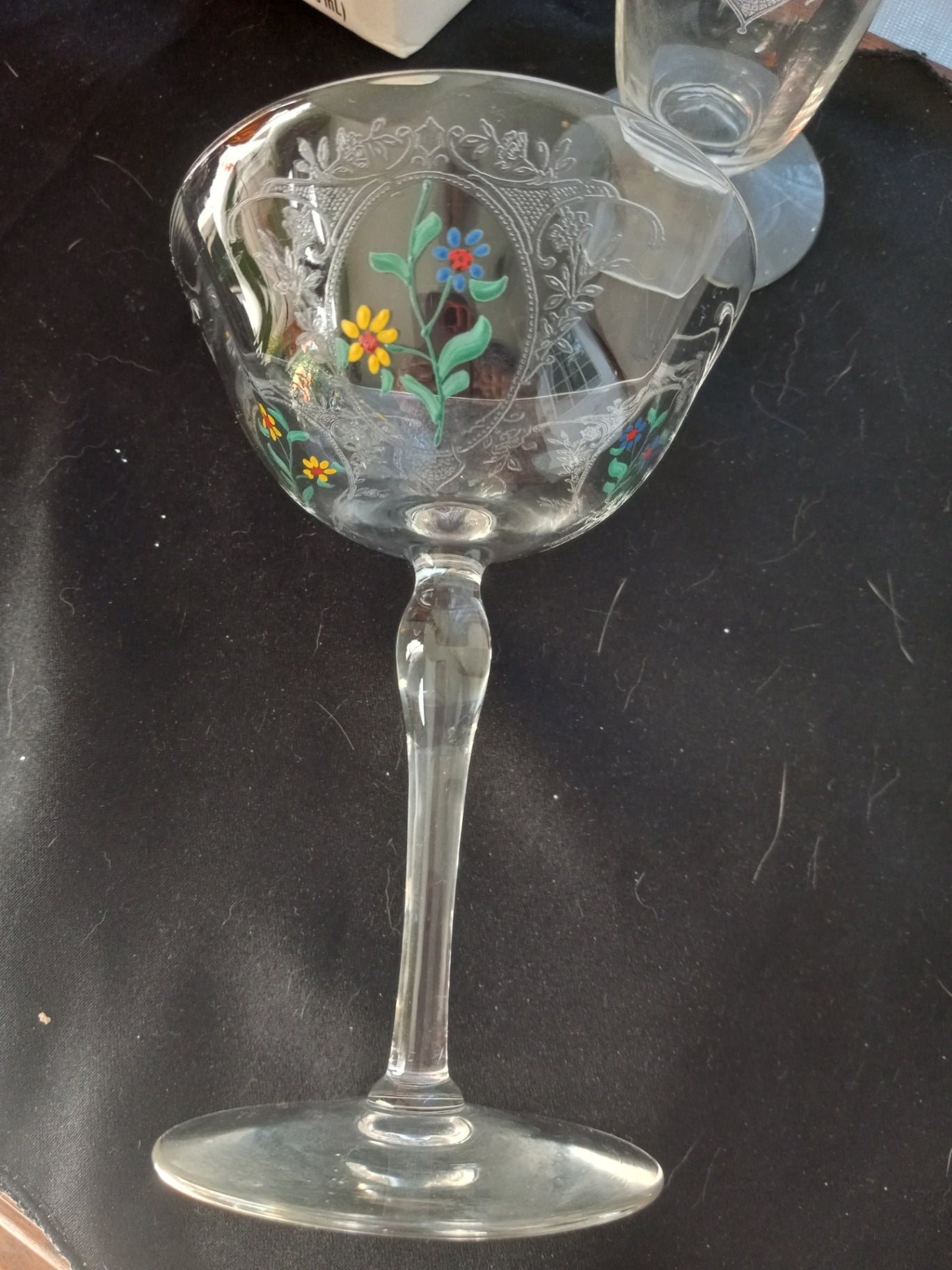 Antique glasses set 4 dsc