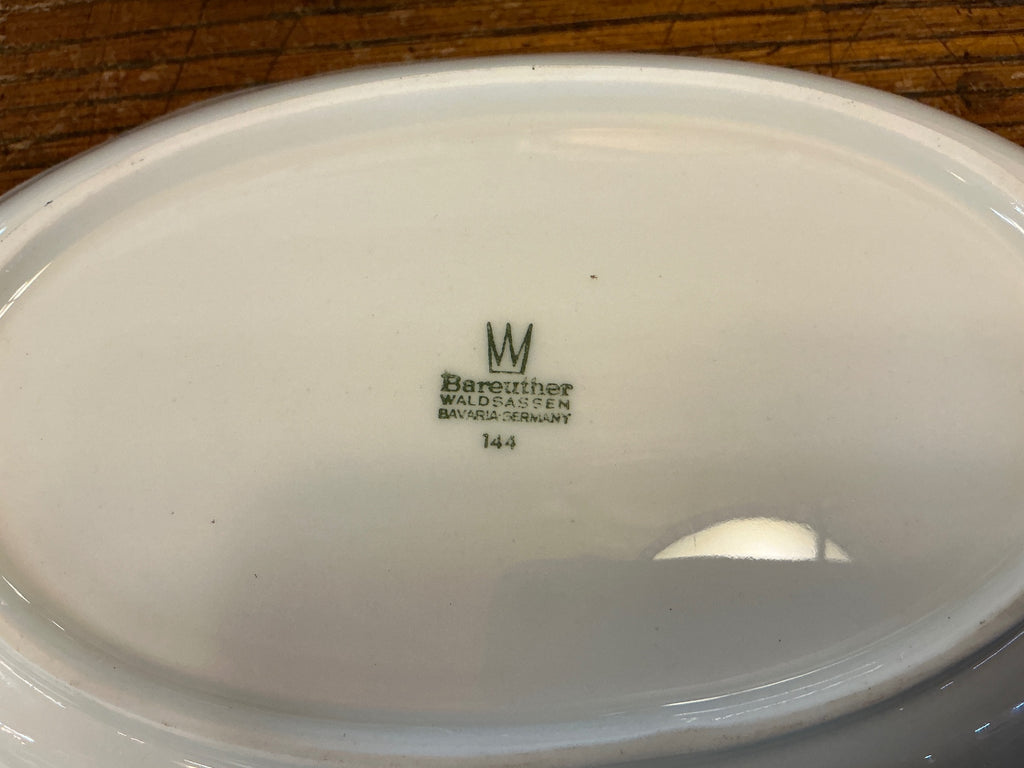 Bareuther Waldsassen Bavaria Christmas Poinsettia Oval Serving Dish – Pattern 144