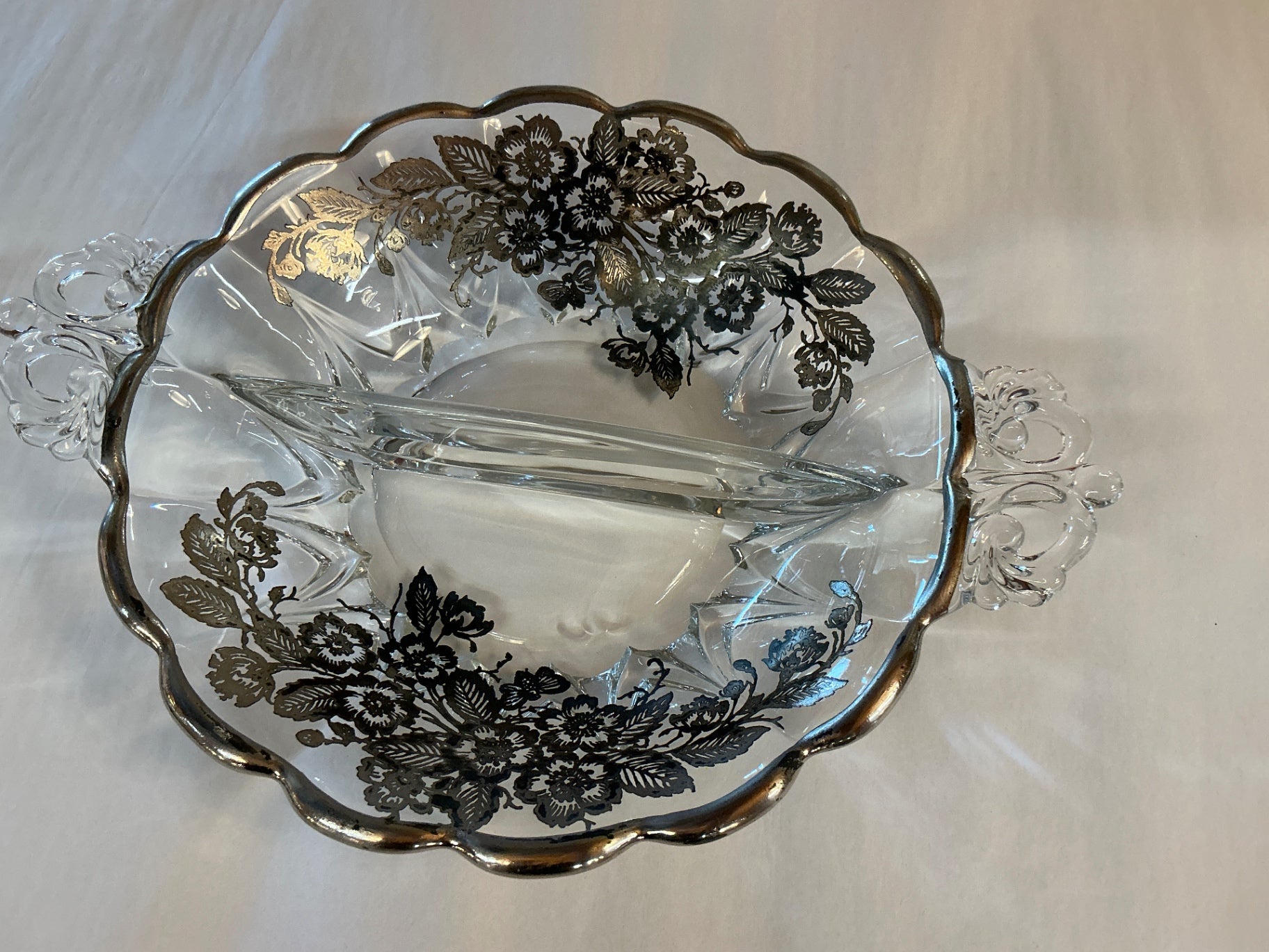 Vintage Silver-Overlay Handled Relish / Serving Bowl – Floral Bouquet Pattern, c.1940s–1950s
