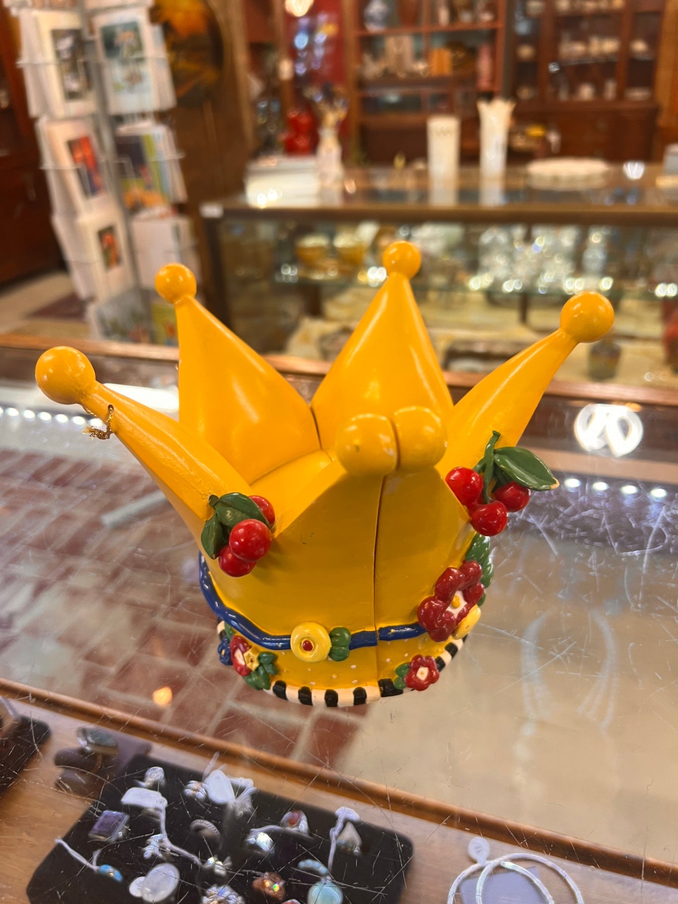 Mary Engelbreit 1999 “Queen Of The Kitchen” Crown Bookends Vintage Apx 6” Tall