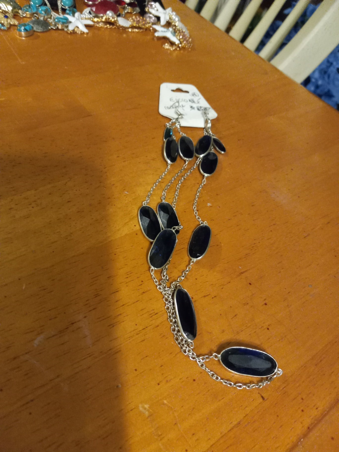 Necklace n earrings navy dsc