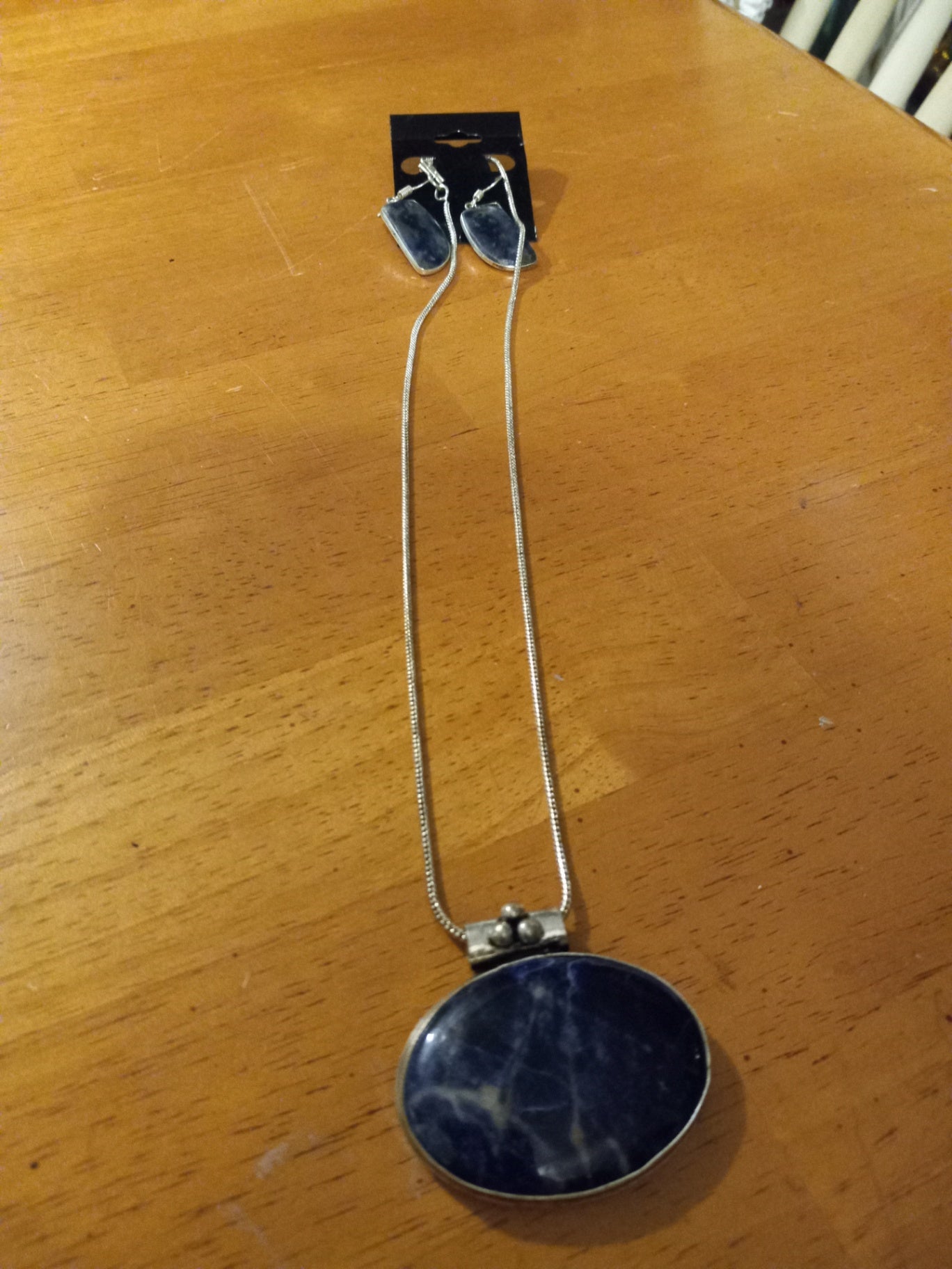 Necklace n earrings sodalite dsc