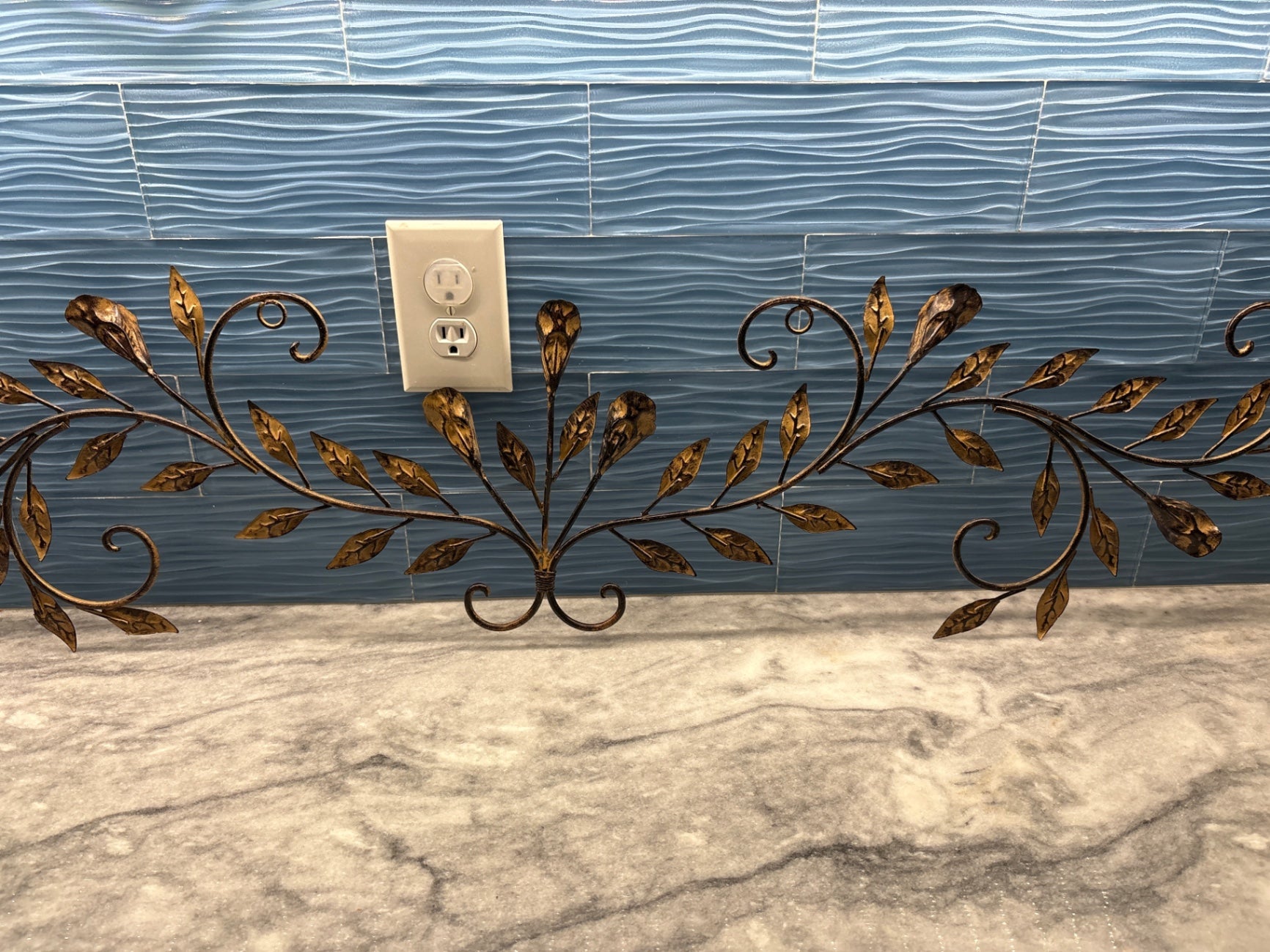 Metal Wall Hanging - Ward