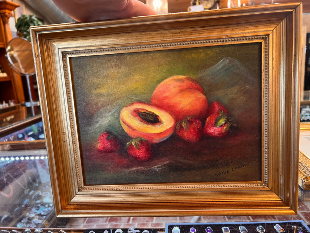 1969 Signed Still Life Oil Painting – Willie Lentz – Peaches & Strawberries