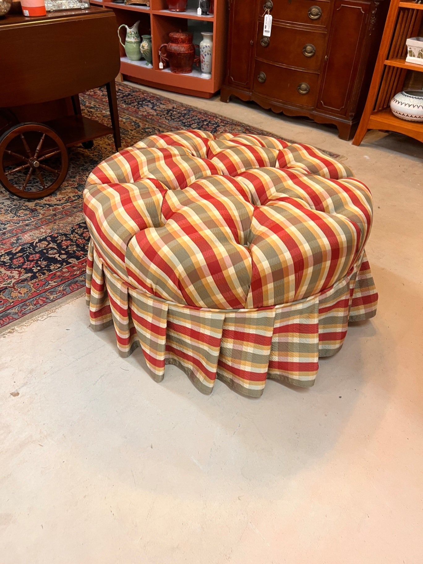 Tufted Skirted Round Ottoman in Classic Plaid Upholstery