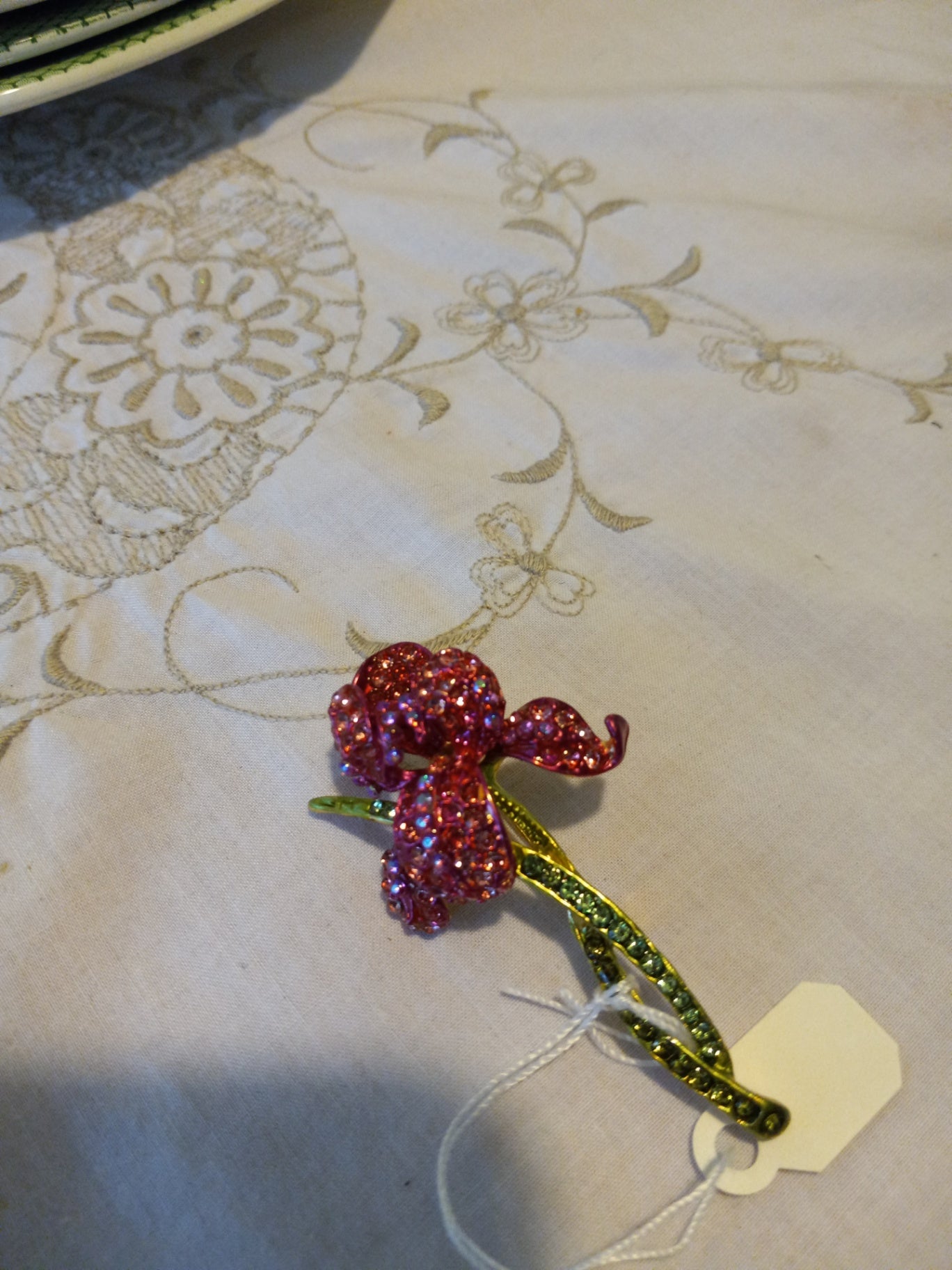 Pin pink flower dsc