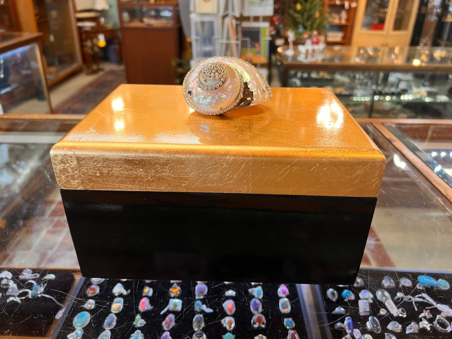 Shell Laquer Painted Jewelry Box