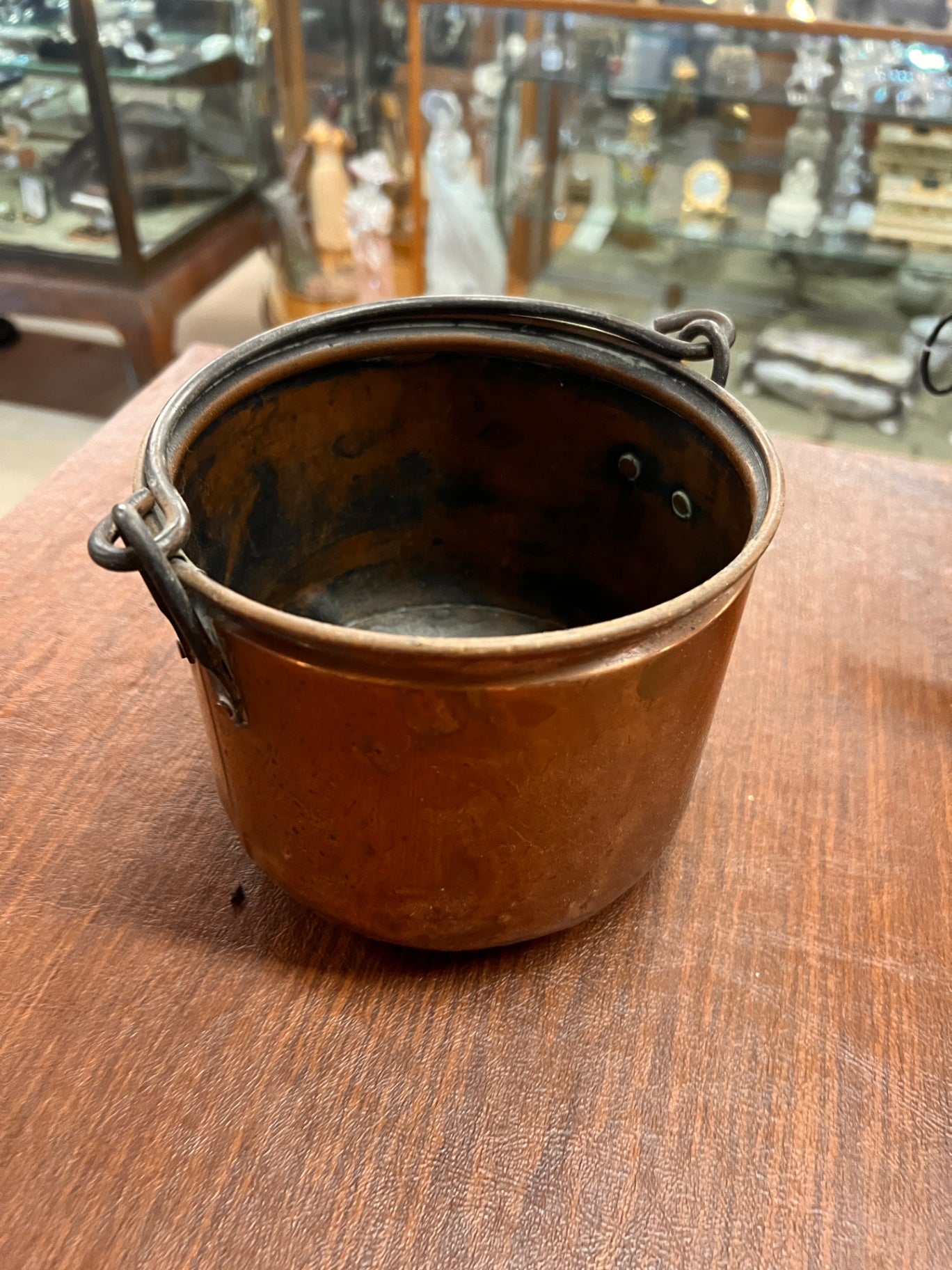 Antiqued Dovetailed Rolled Edge Copper Hammered Sauce Pot Round Bottom Seamed