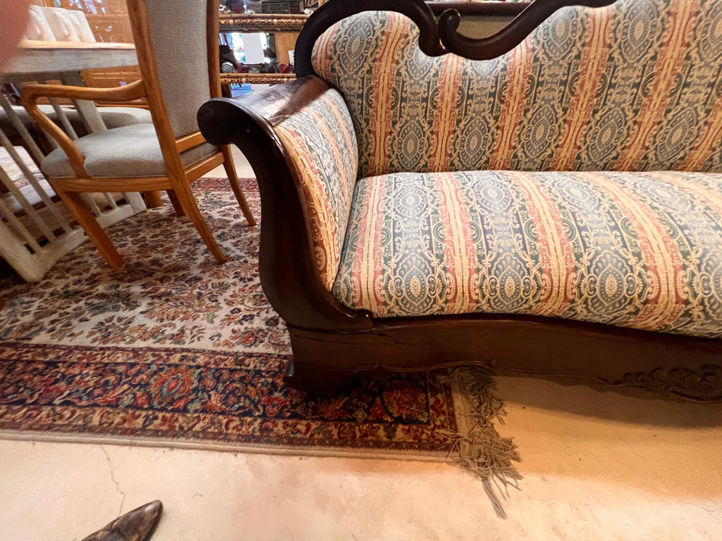 Late 19th-Century American Victorian Upholstered Sofa – Eastlake Influence